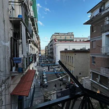 Апартаменты La Casa Di Ale 69 Неаполь