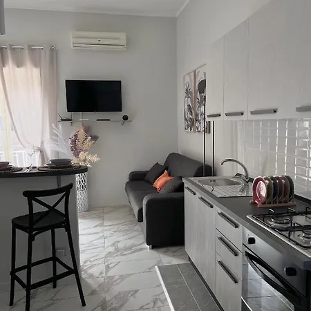 Апартаменты La Casa Di Ale 69 *